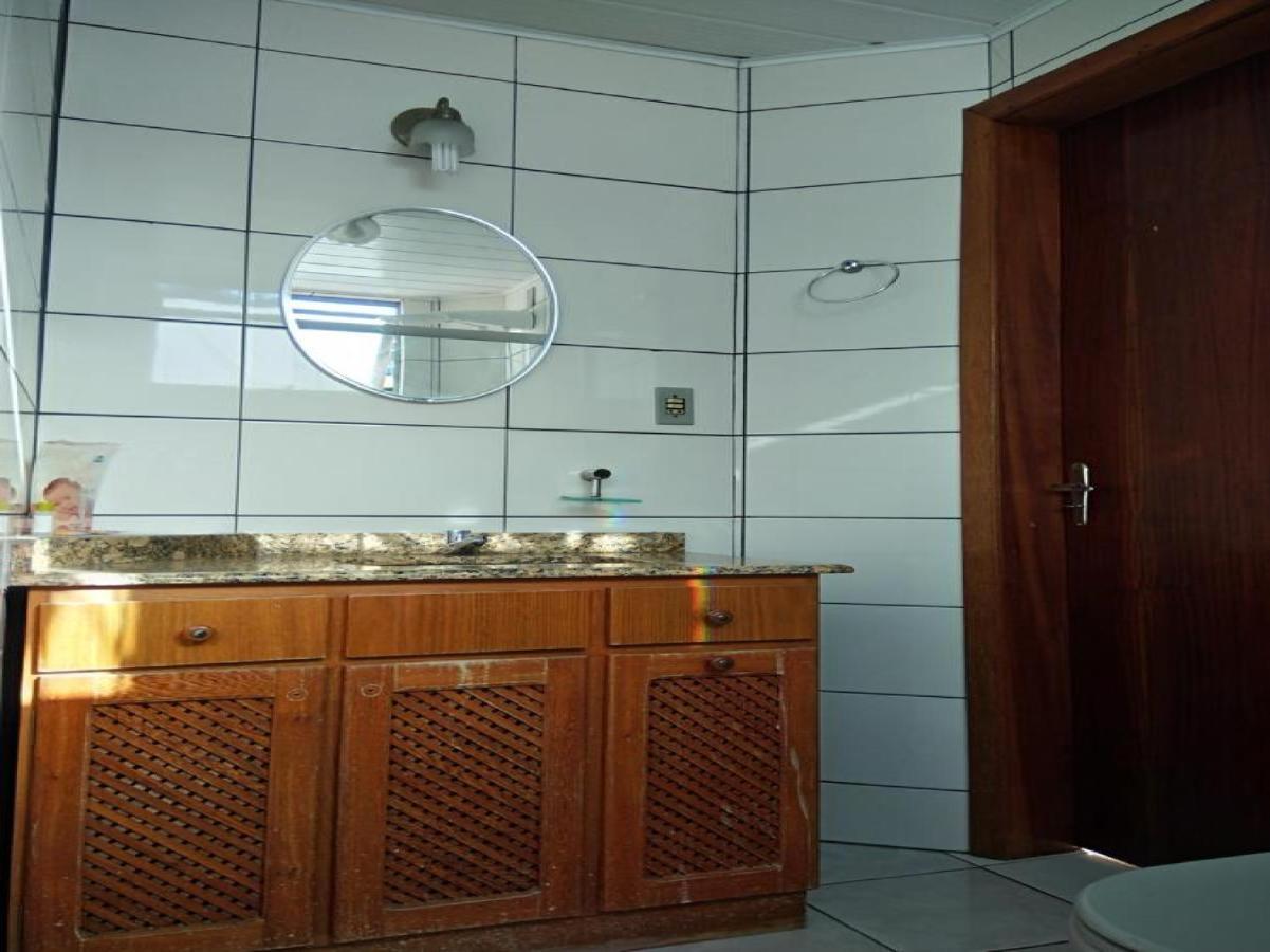 Oyo Hotel Farol Joacaba Ngoại thất bức ảnh